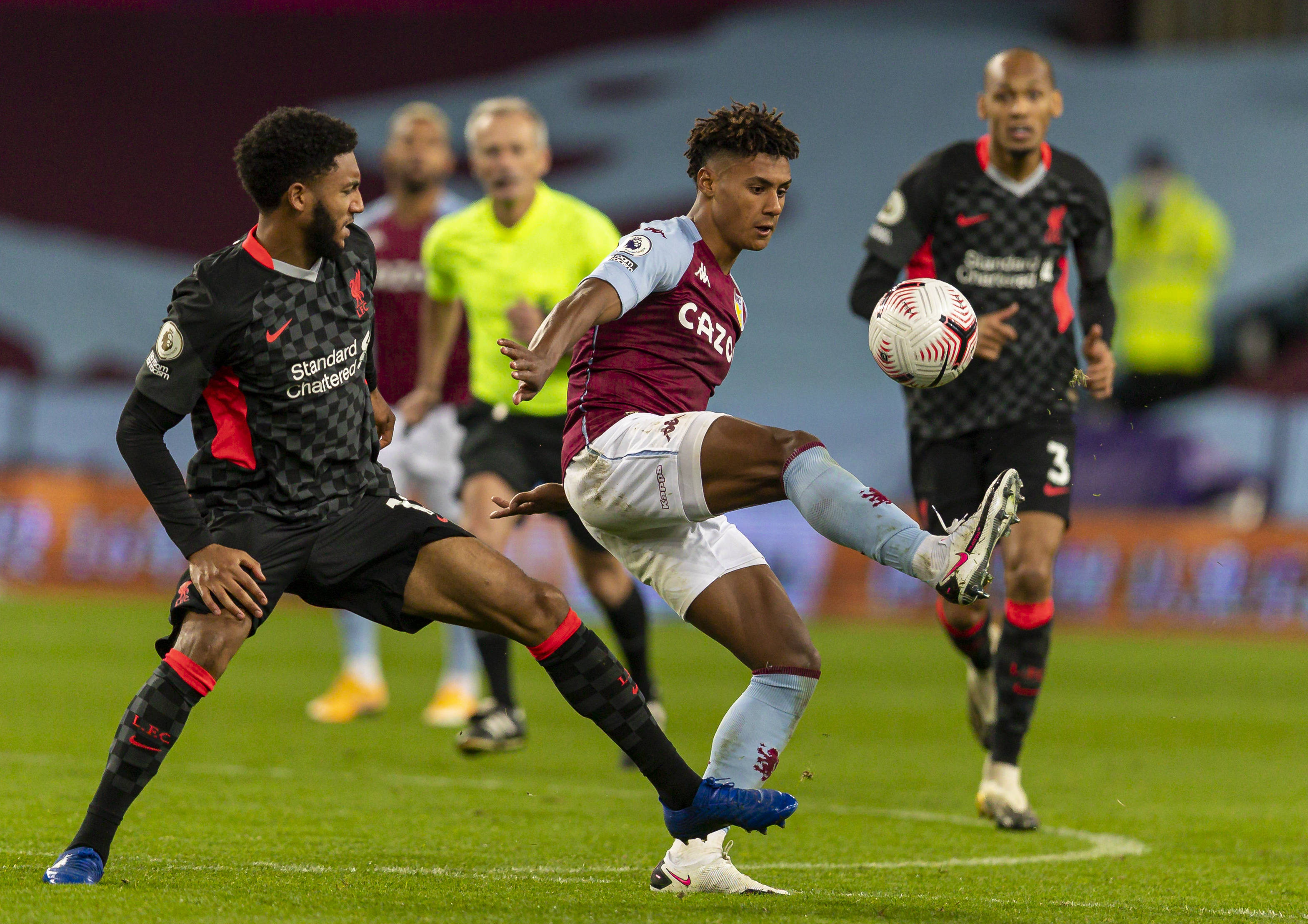 她早在国内 她早在国内